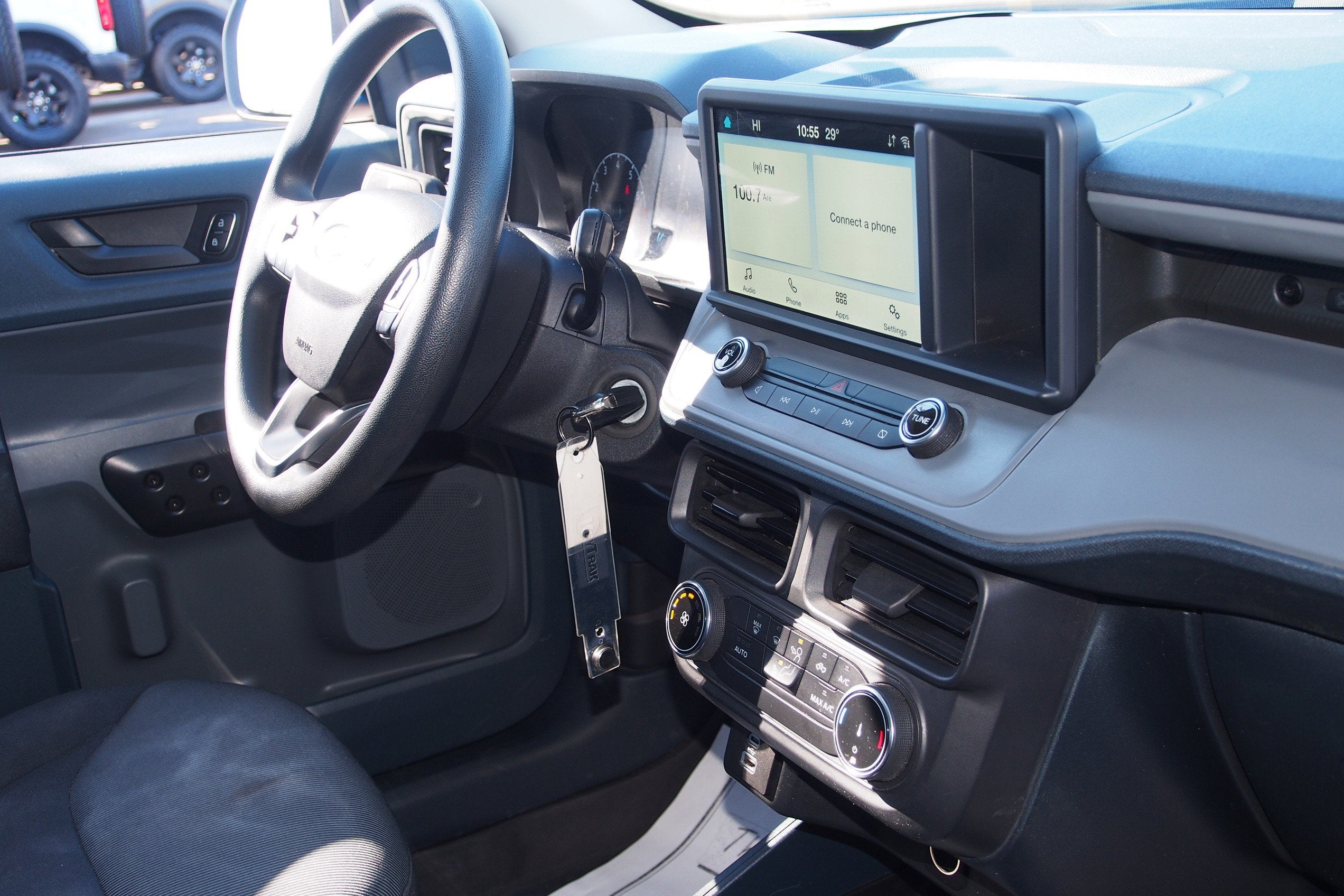 2022 Ford Maverick XL