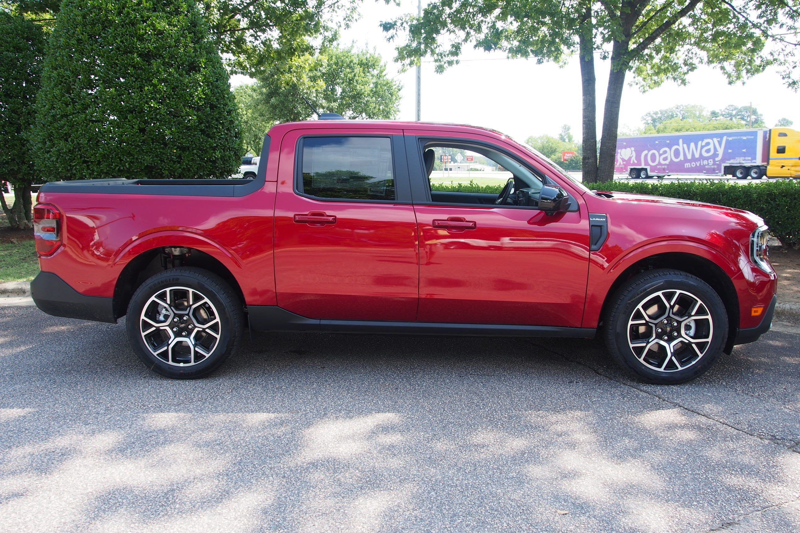 2026 Ford Maverick LARIAT