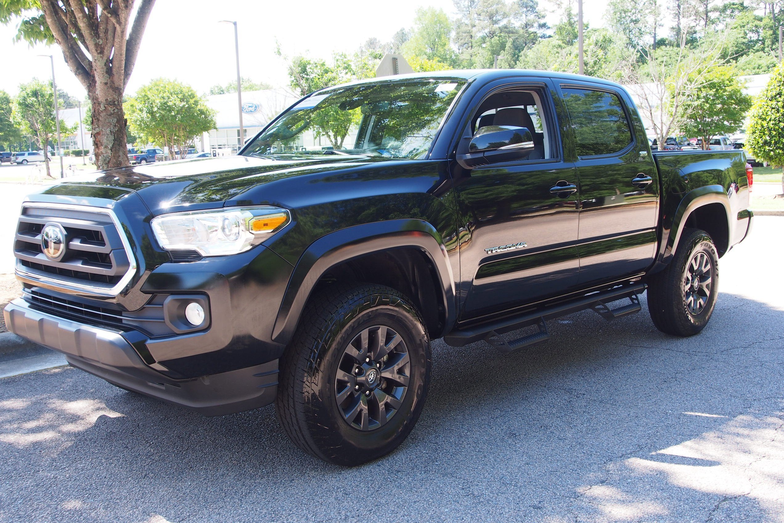 2023 Toyota Tacoma 4WD SR5