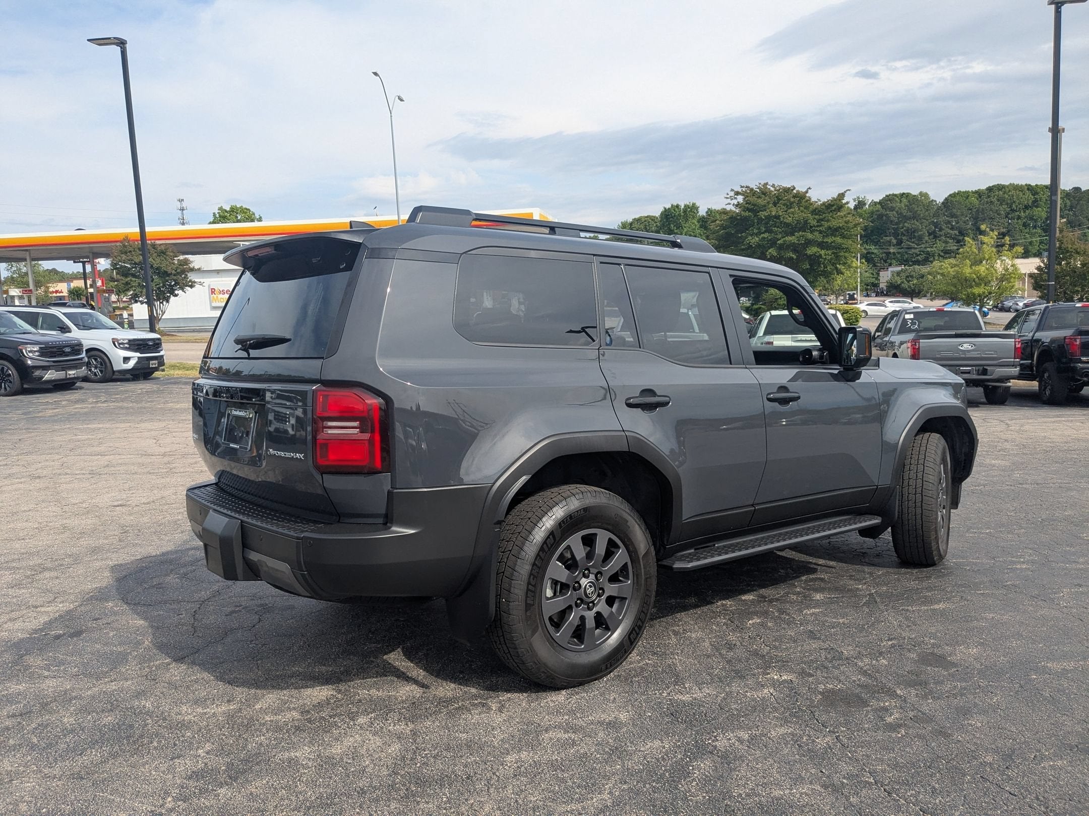 2025 Toyota Land Cruiser Base
