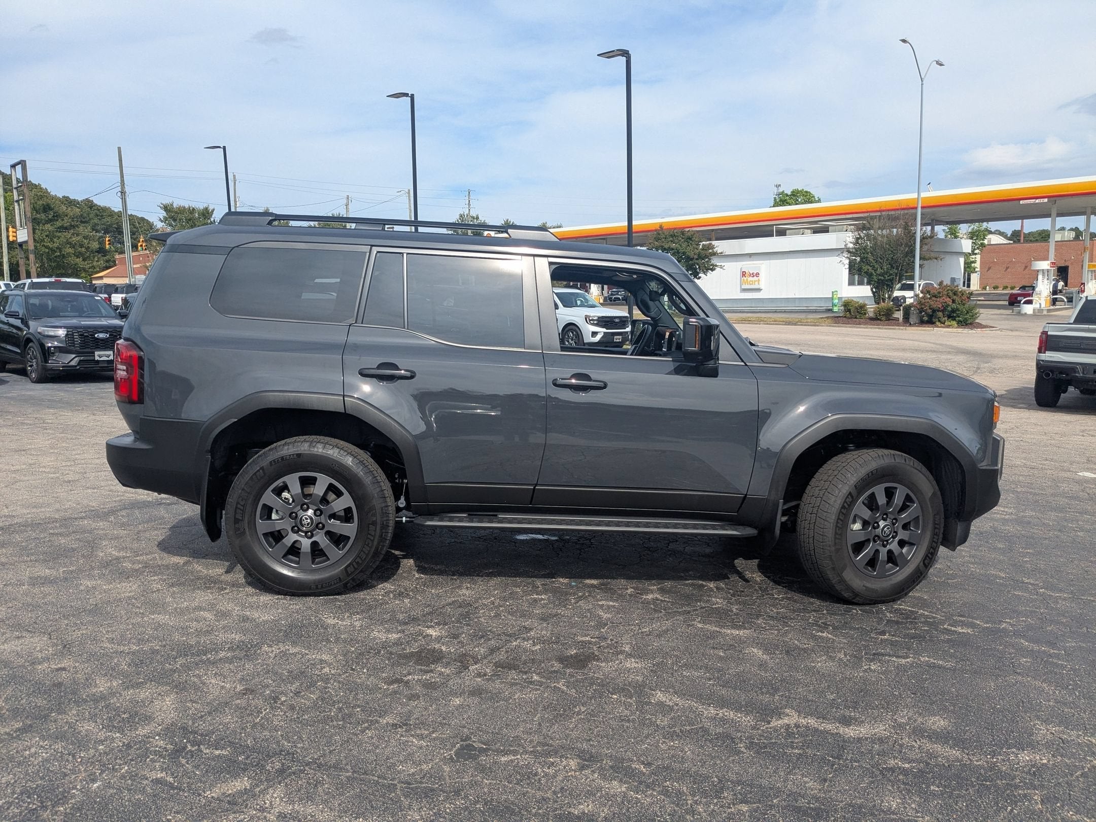 2025 Toyota Land Cruiser Base