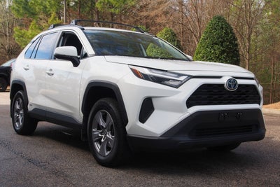 2022 Toyota RAV4 Hybrid XLE