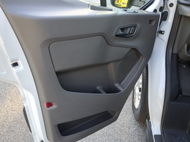 2027 Ford Transit Passenger Wagon XLT