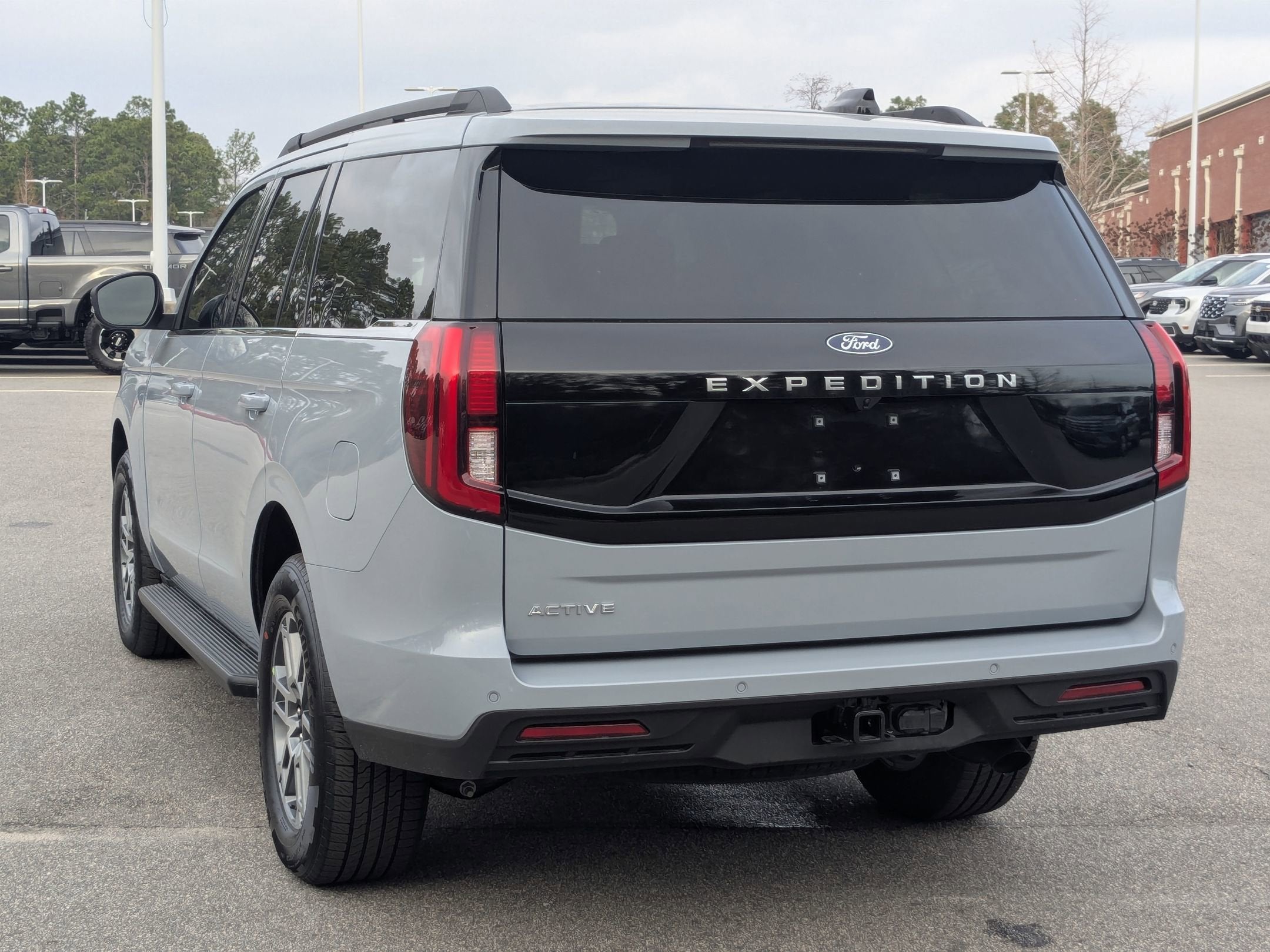 2026 Ford Expedition Active
