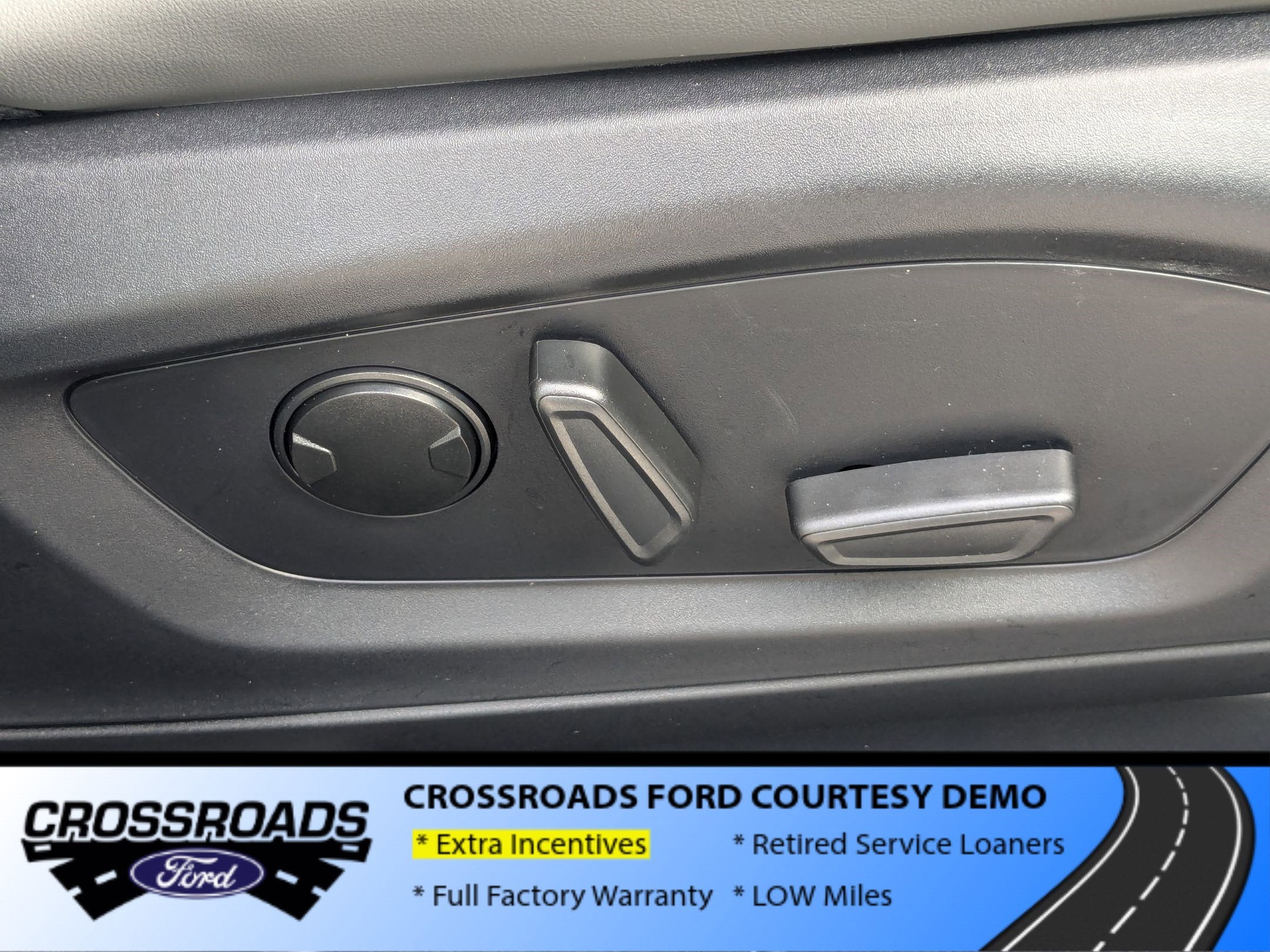 2025 Ford Explorer Active - Crossroads Courtesy Demo