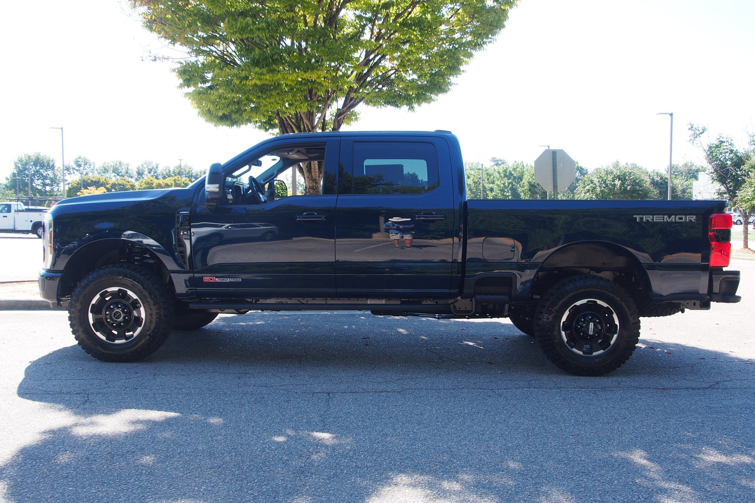 2025 Ford Super Duty F-350 SRW LARIAT