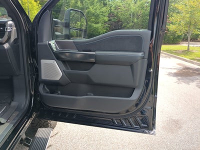 2026 Ford Super Duty F-350 SRW Platinum