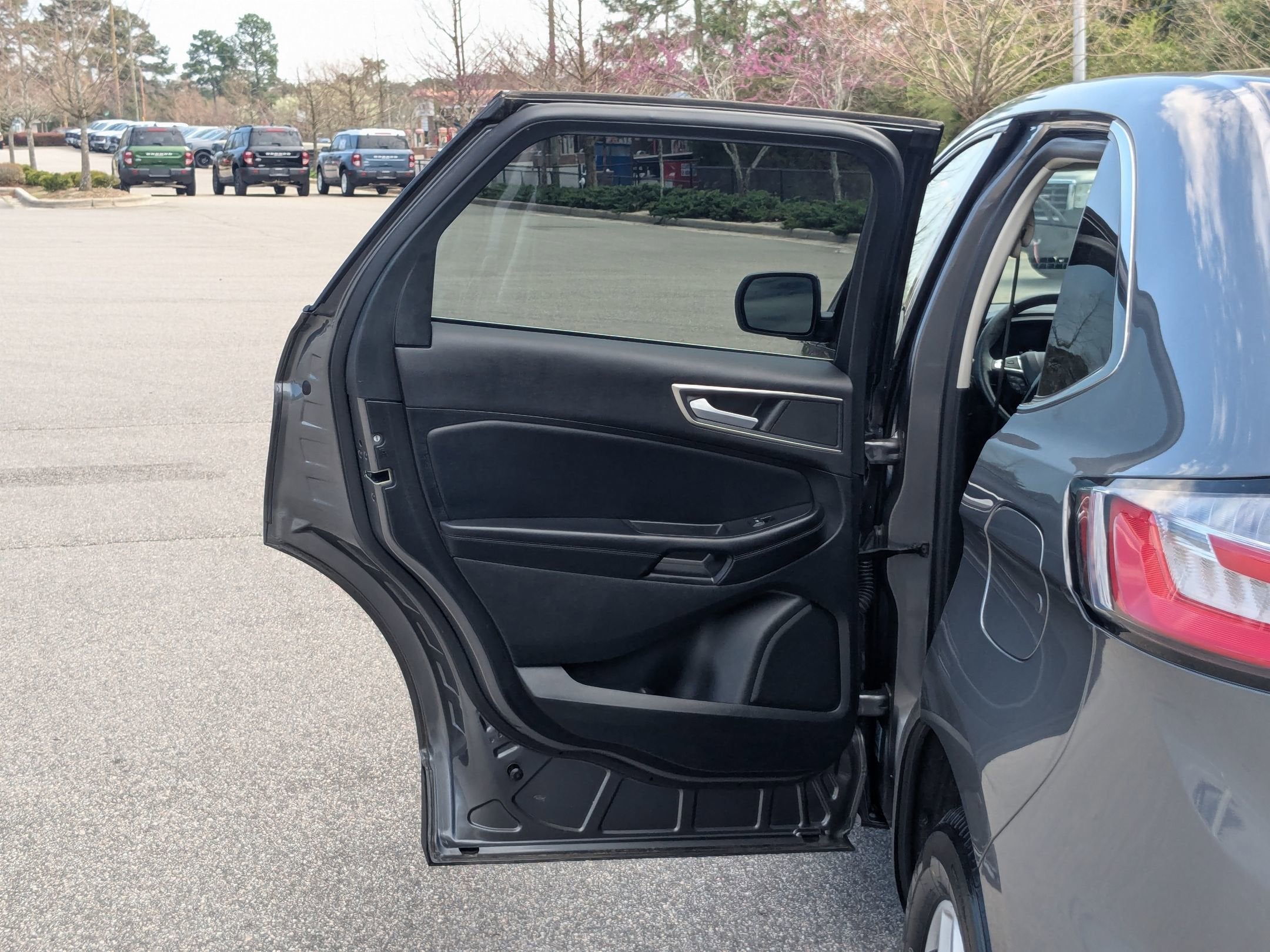 2023 Ford Edge SEL