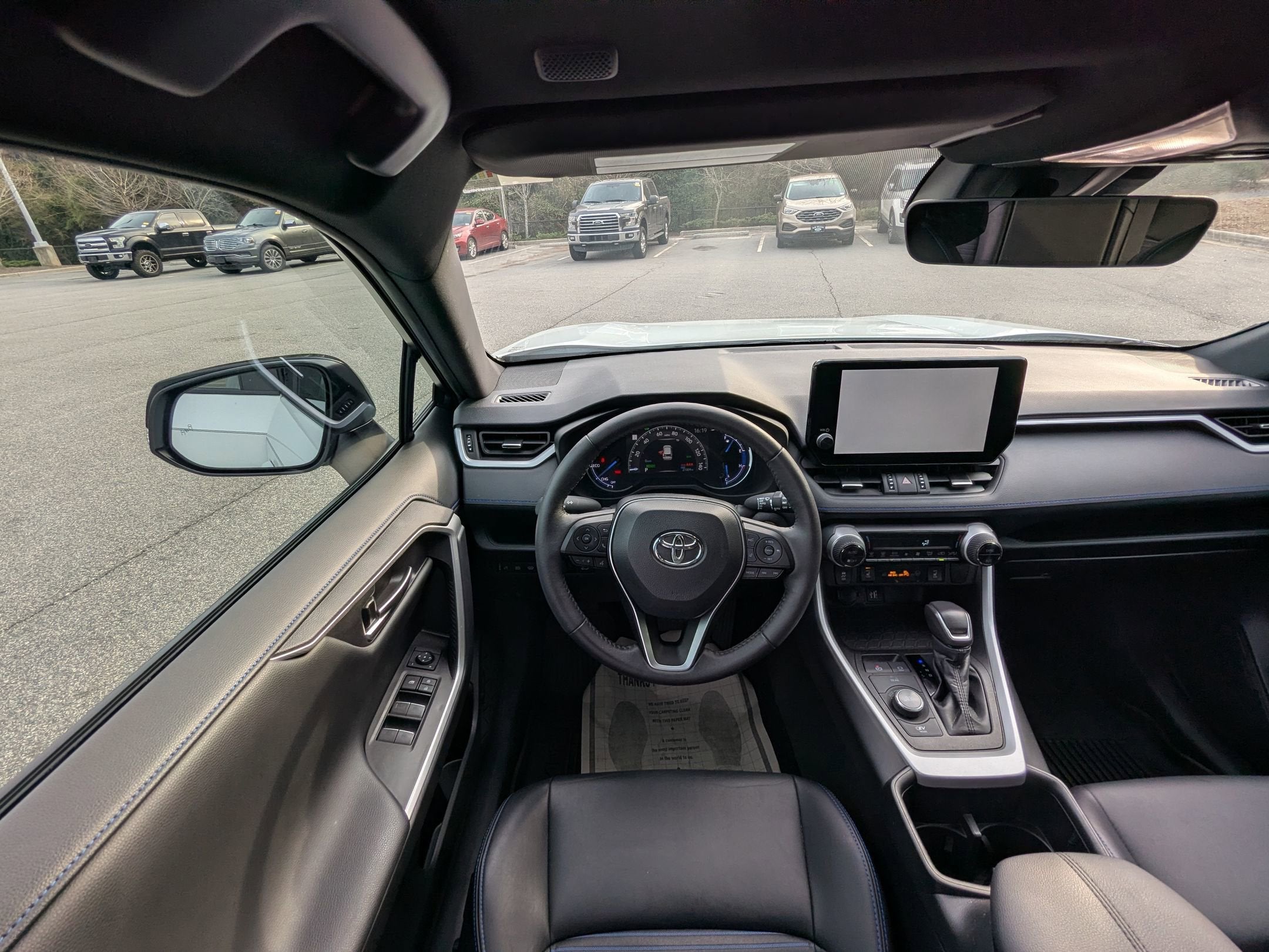 2024 Toyota RAV4 Hybrid XSE