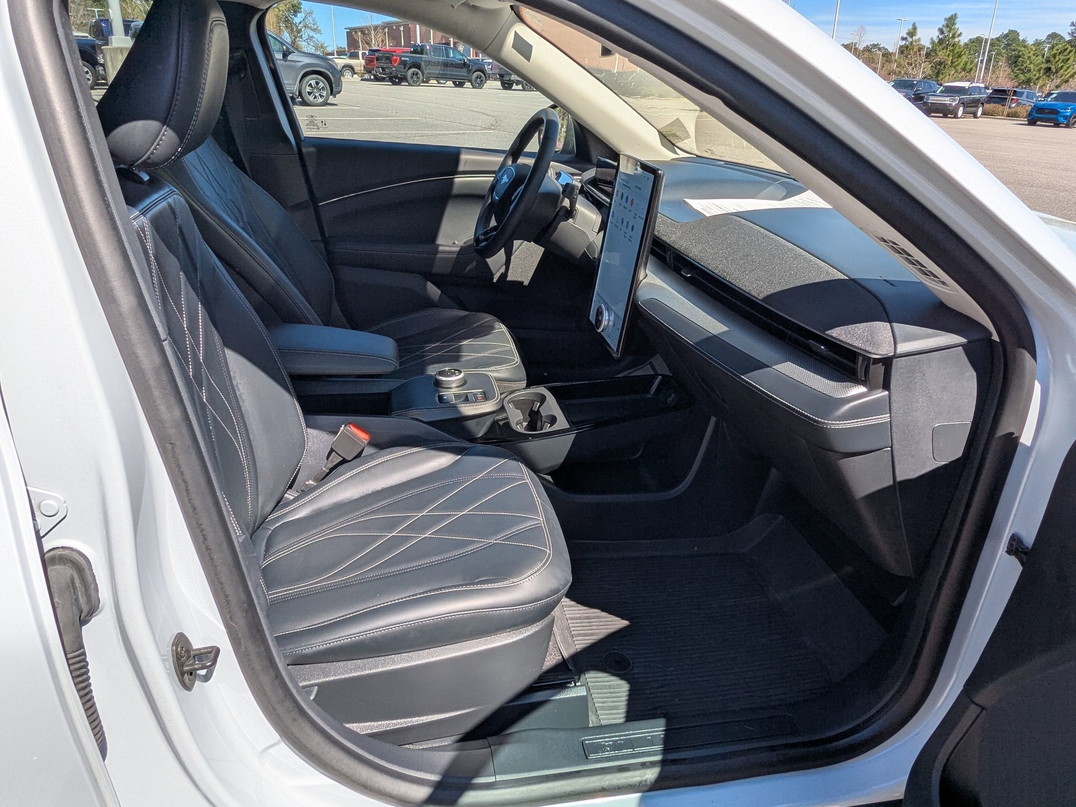 2023 Ford Mustang Mach-E California Route 1