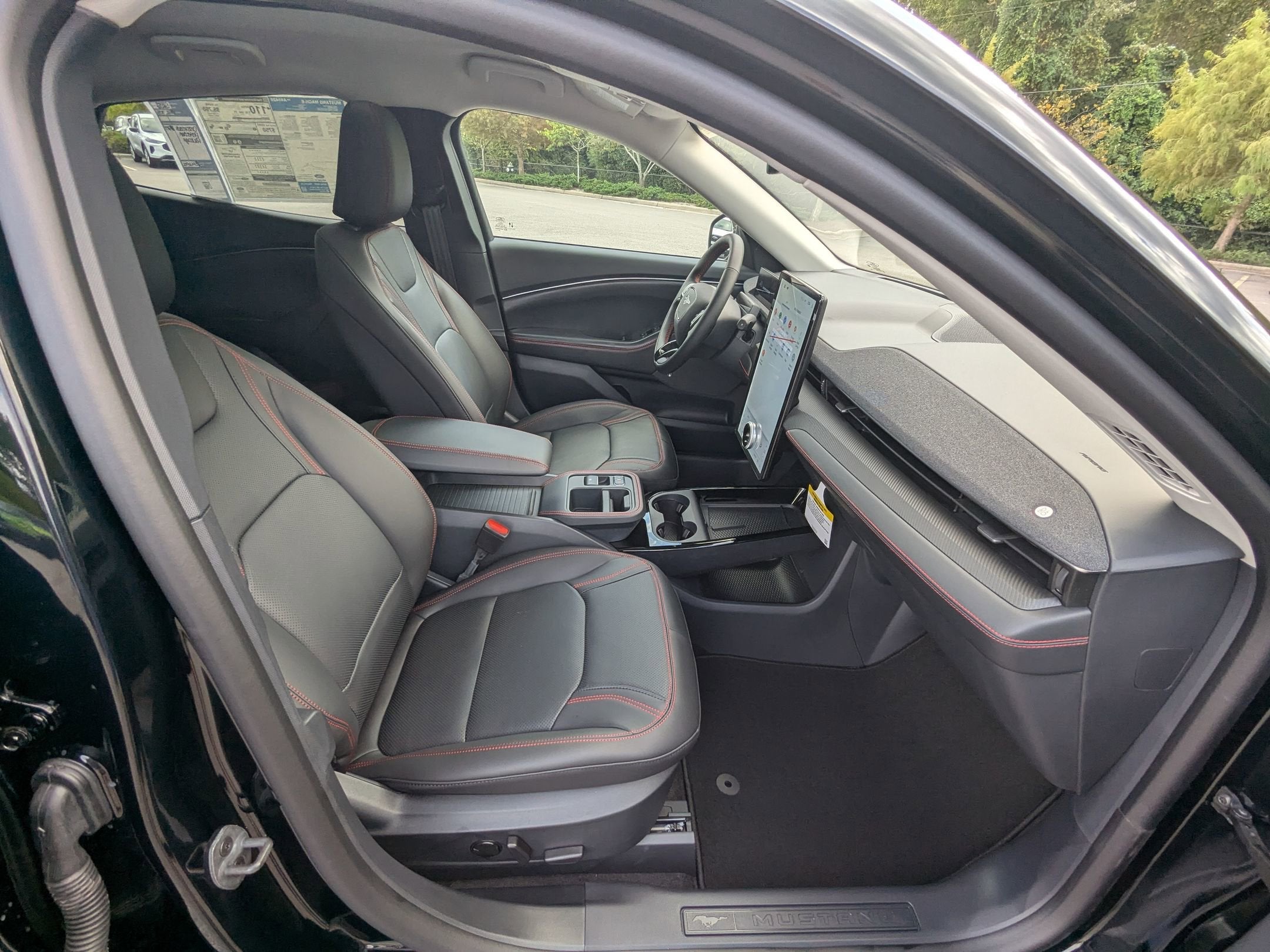 2025 Ford Mustang Mach-E Premium