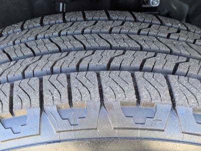 2026 Ford Maverick Lobo High