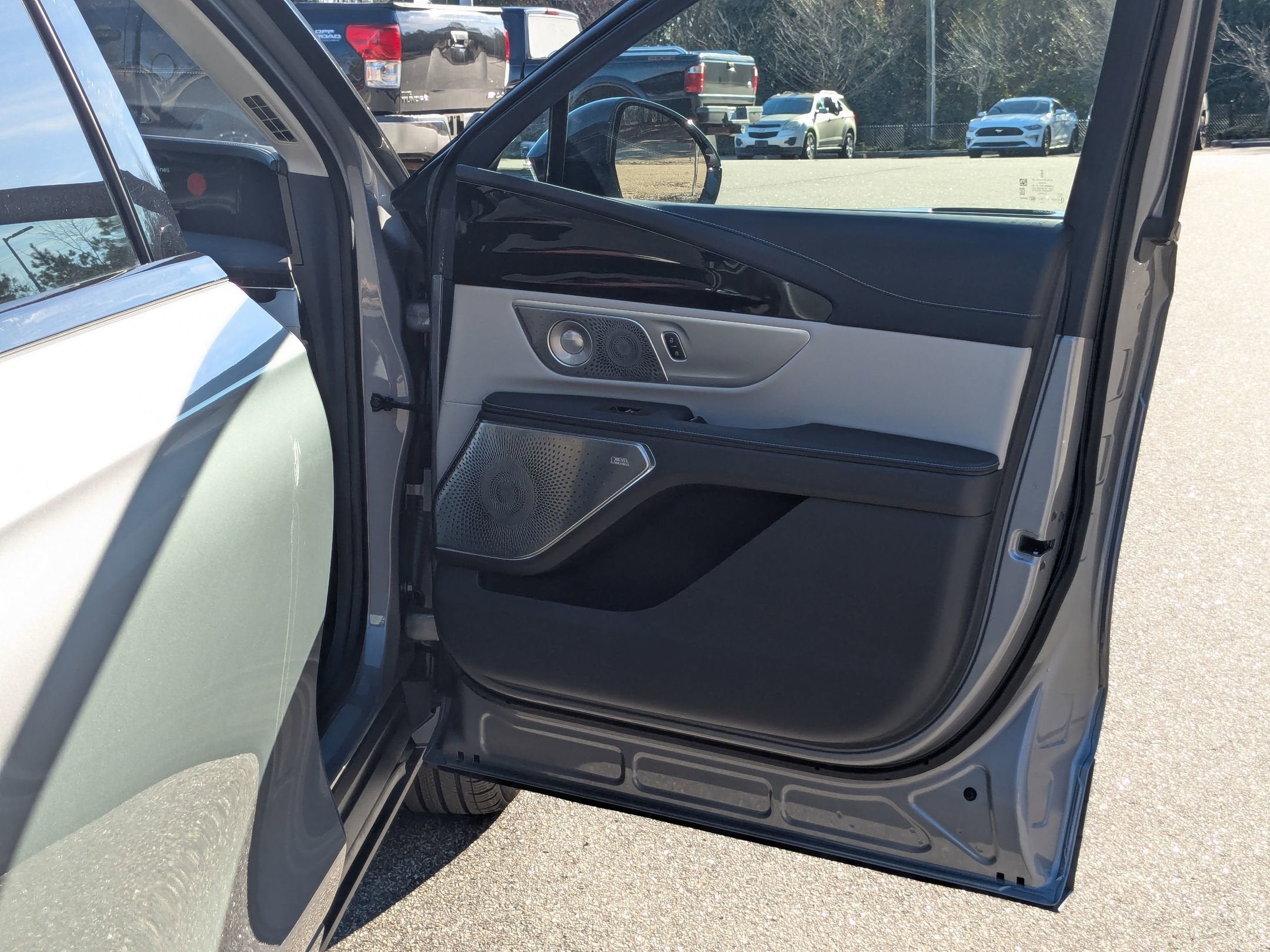 2024 Lincoln Nautilus Reserve