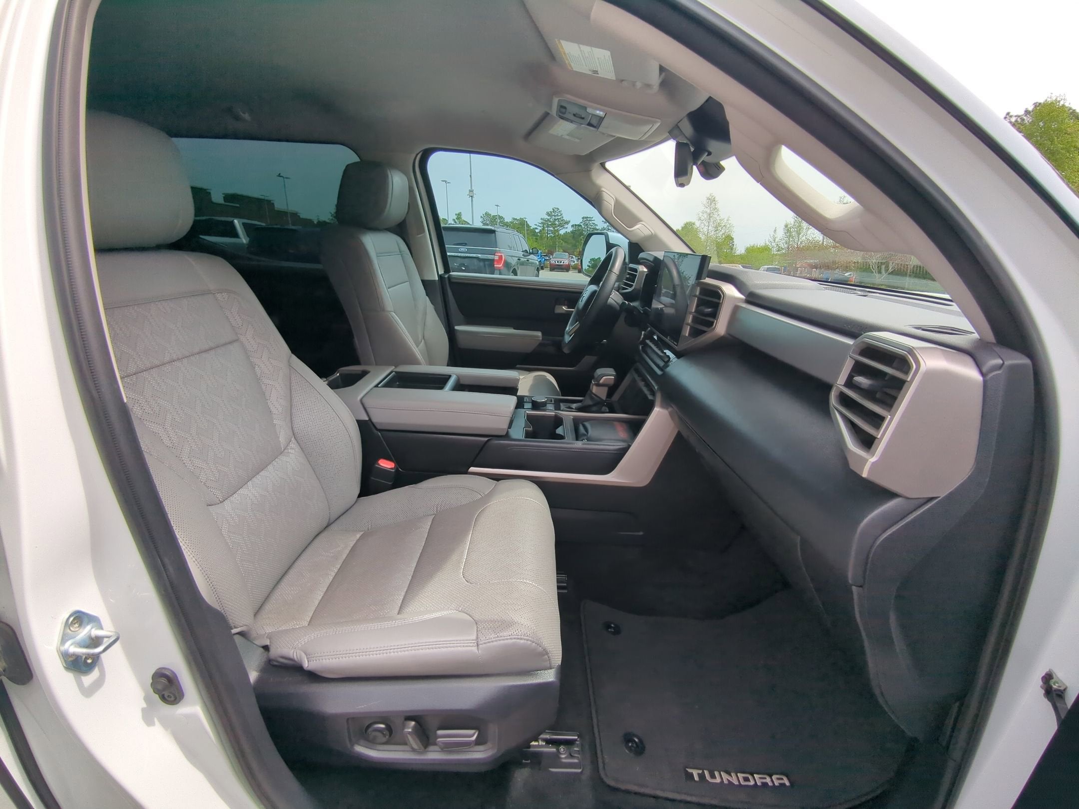 2023 Toyota Tundra 4WD Limited