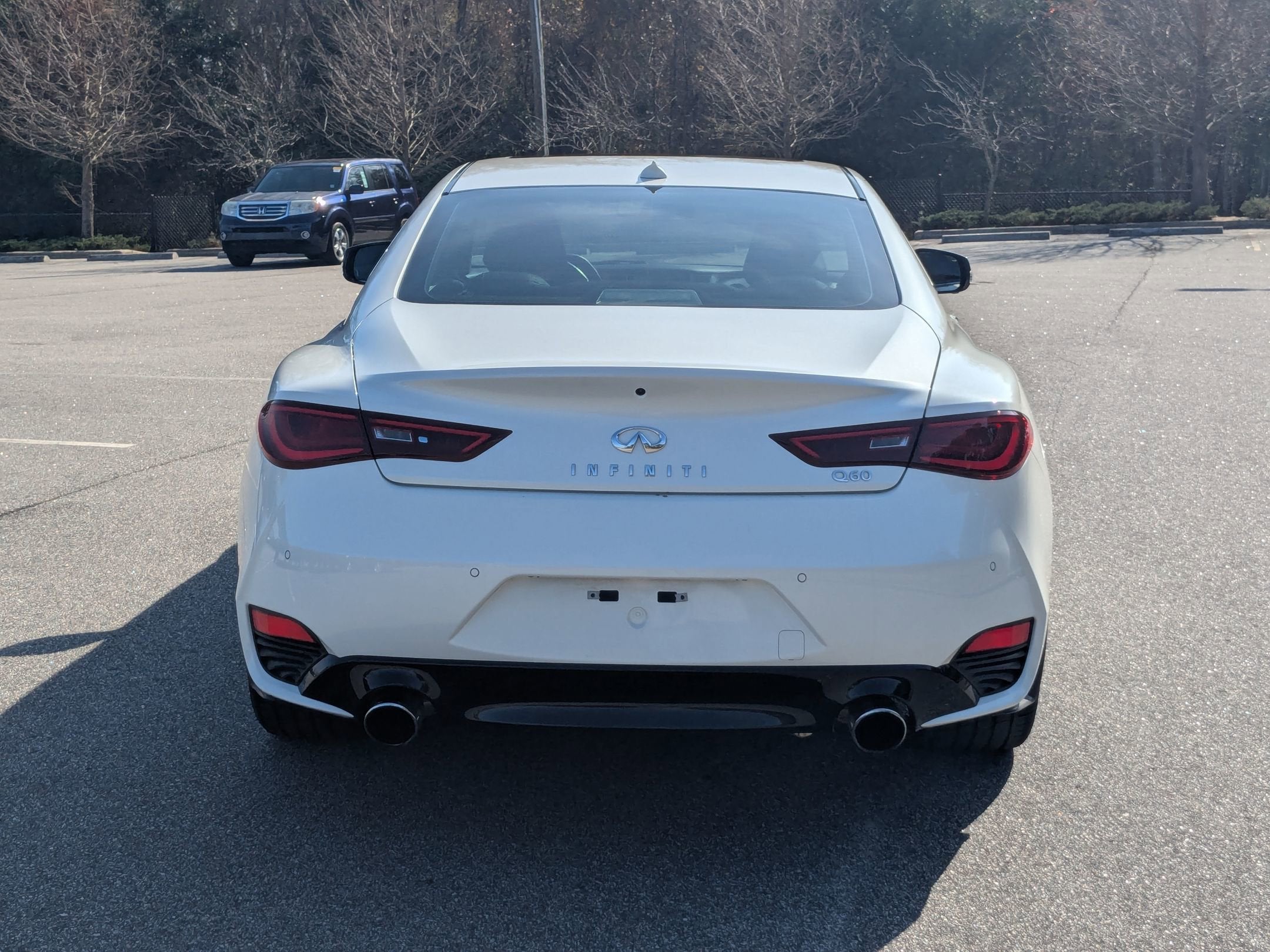 2022 INFINITI Q60 LUXE