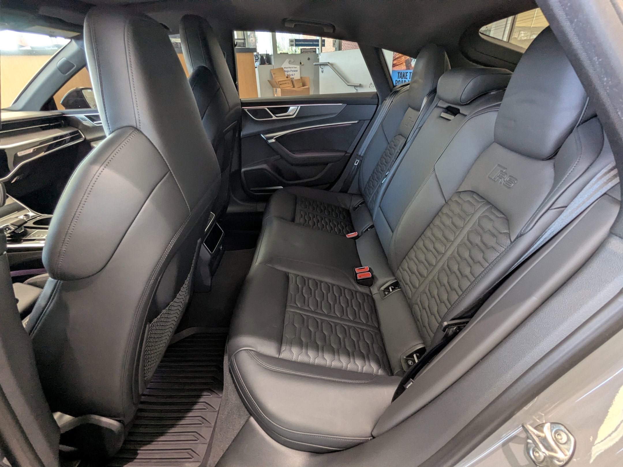 2023 Audi RS 7 4.0T