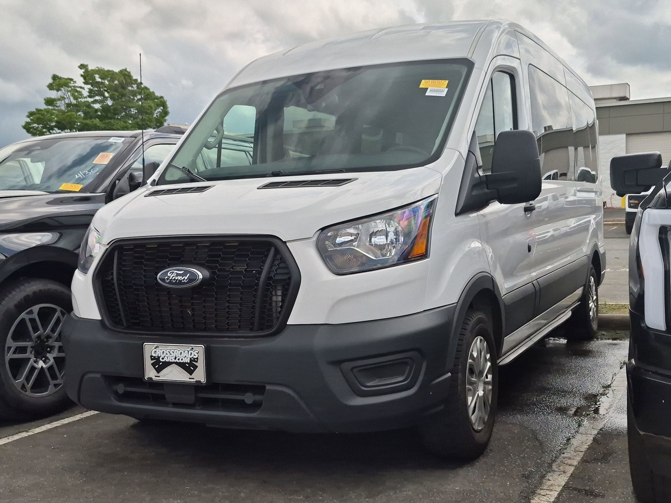 2023 Ford Transit Passenger Wagon XL