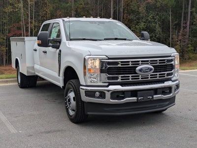 2026 Ford Super Duty F-350 DRW XL