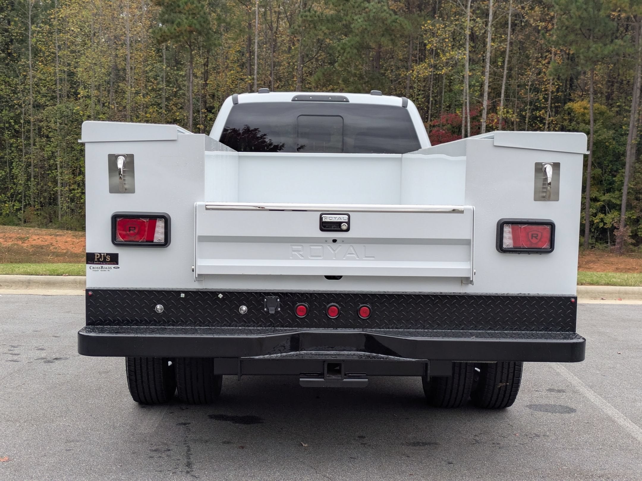 2026 Ford Super Duty F-350 DRW XL