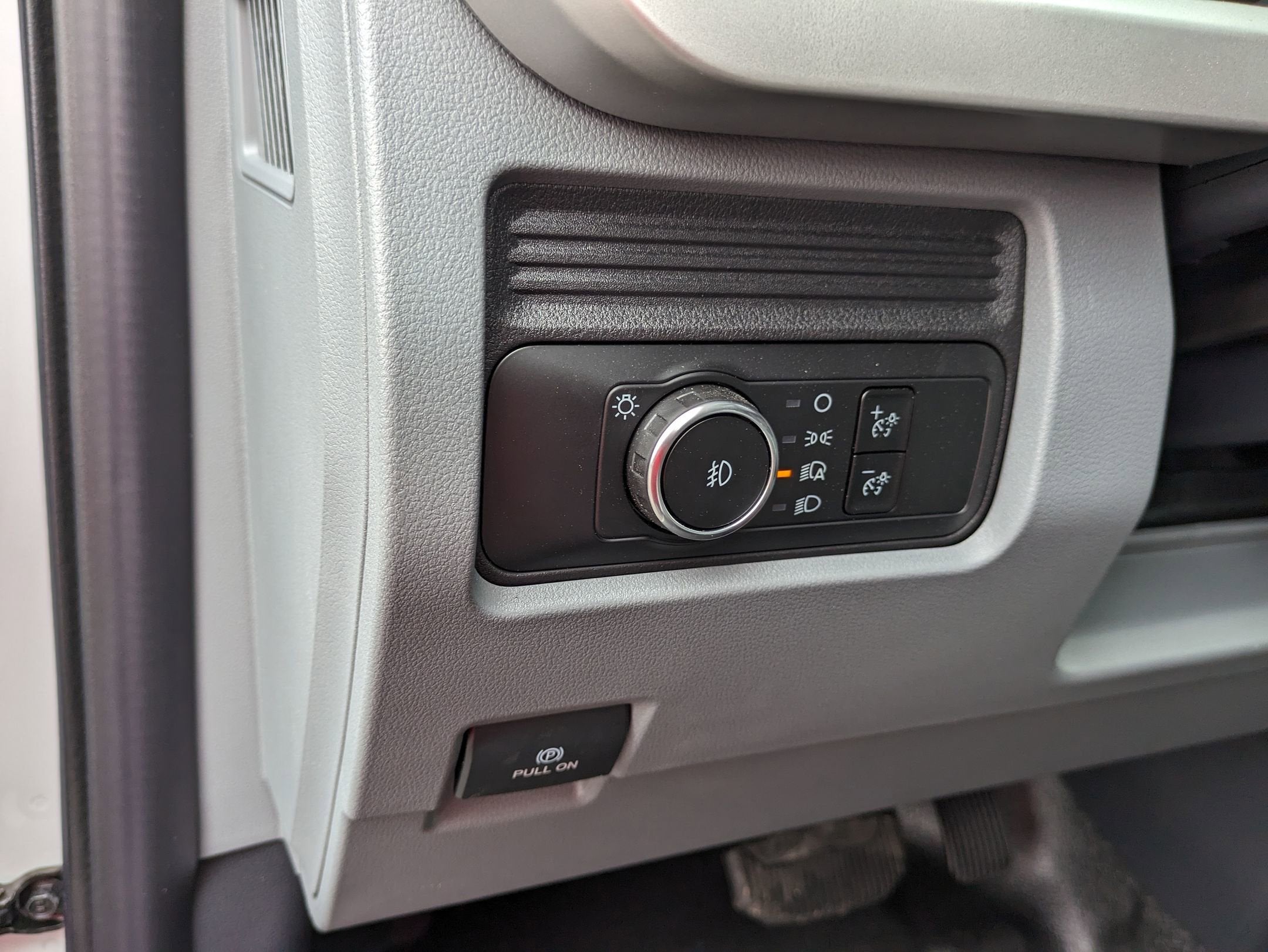 2025 Ford Super Duty F-350 DRW XL