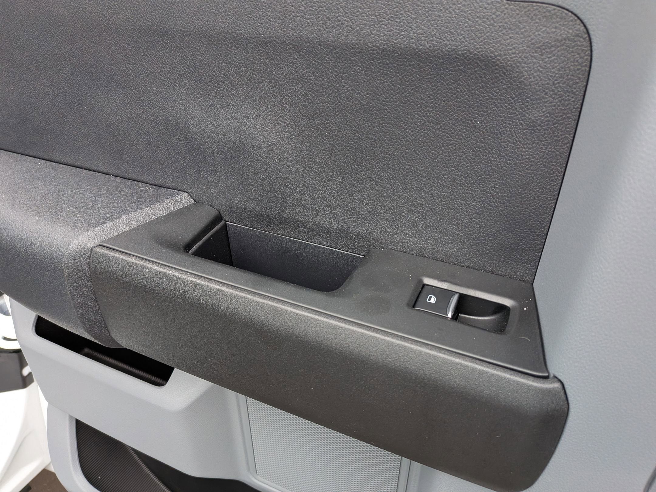 2025 Ford Super Duty F-350 SRW Reading Body XL