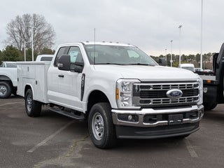 2025 Ford Super Duty F-350 SRW Reading Body XL