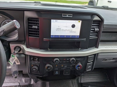 2025 Ford Super Duty F-450 DRW XL