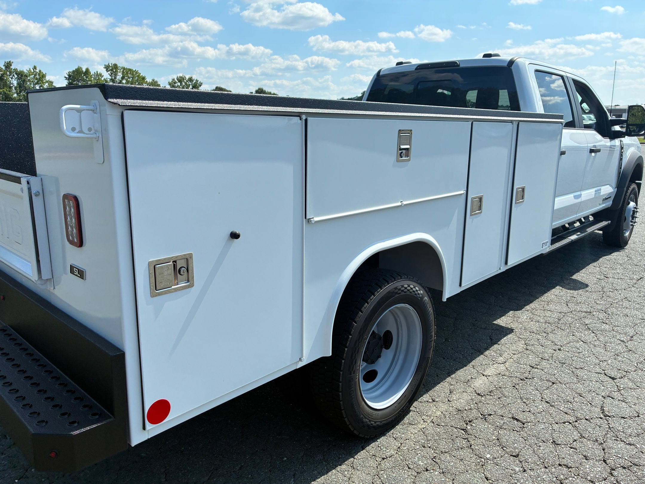 2026 Ford Super Duty F-450 DRW XL