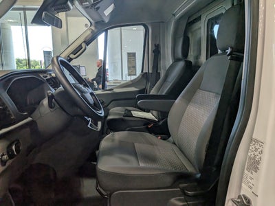 2025 Ford Transit Cutaway Base