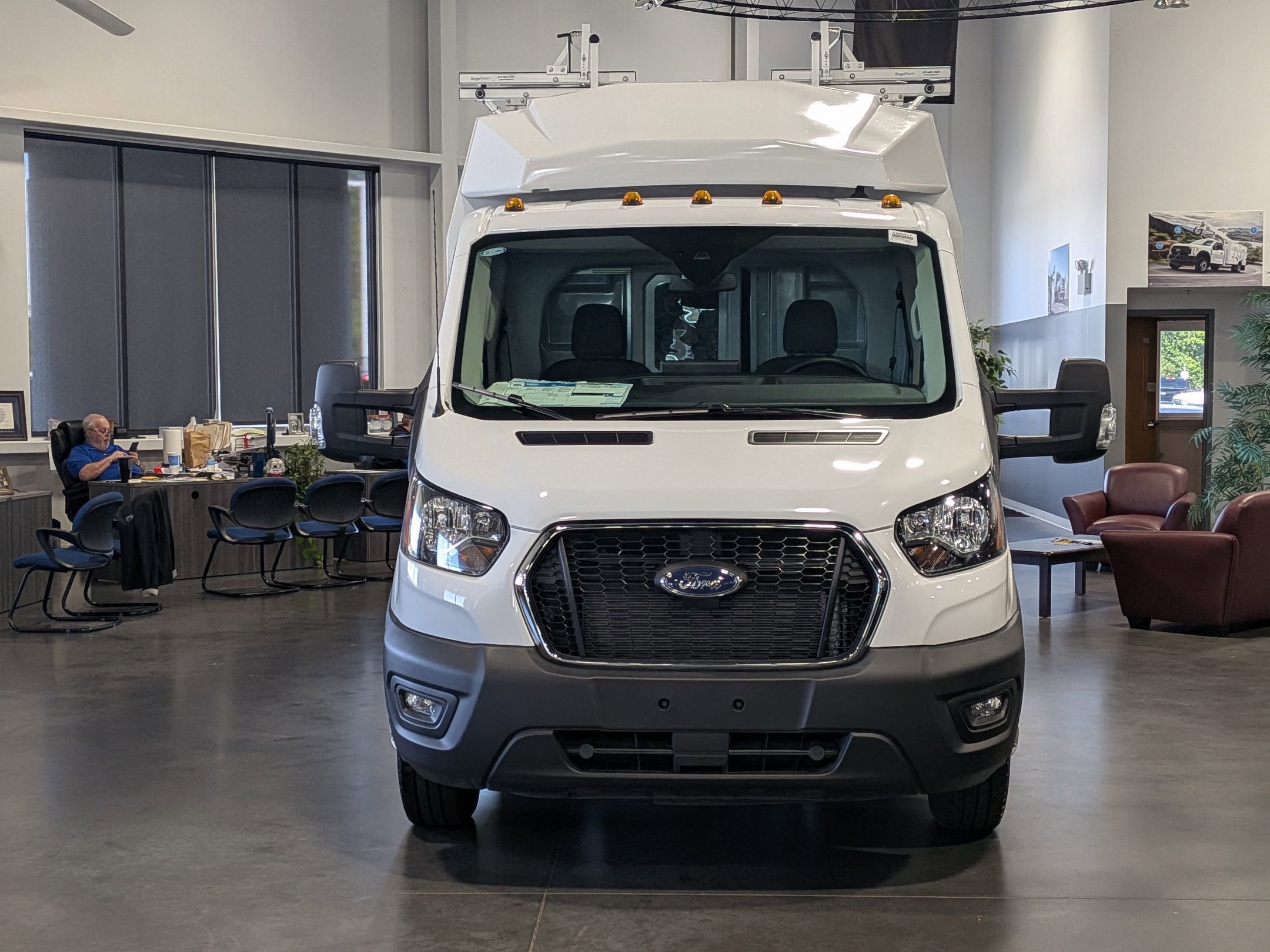 2025 Ford Transit Cutaway Base