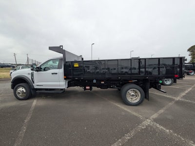 2025 Ford Super Duty F-550 DRW XL