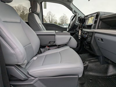 2025 Ford Super Duty F-550 DRW XL