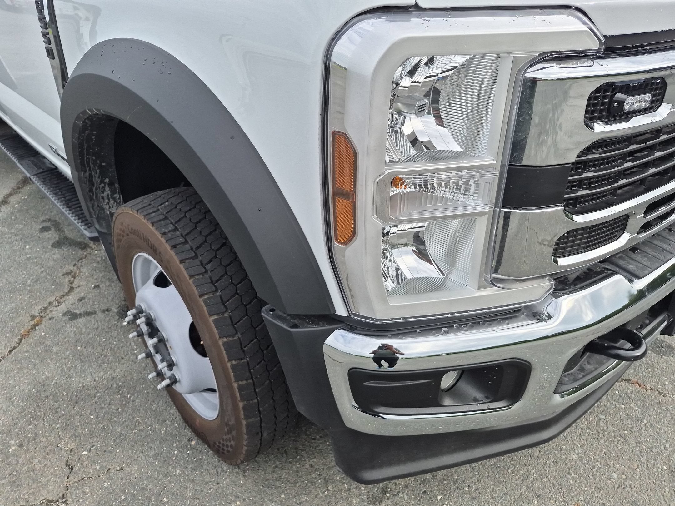 2026 Ford Super Duty F-550 DRW XLT