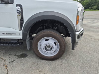 2026 Ford Super Duty F-550 DRW XLT