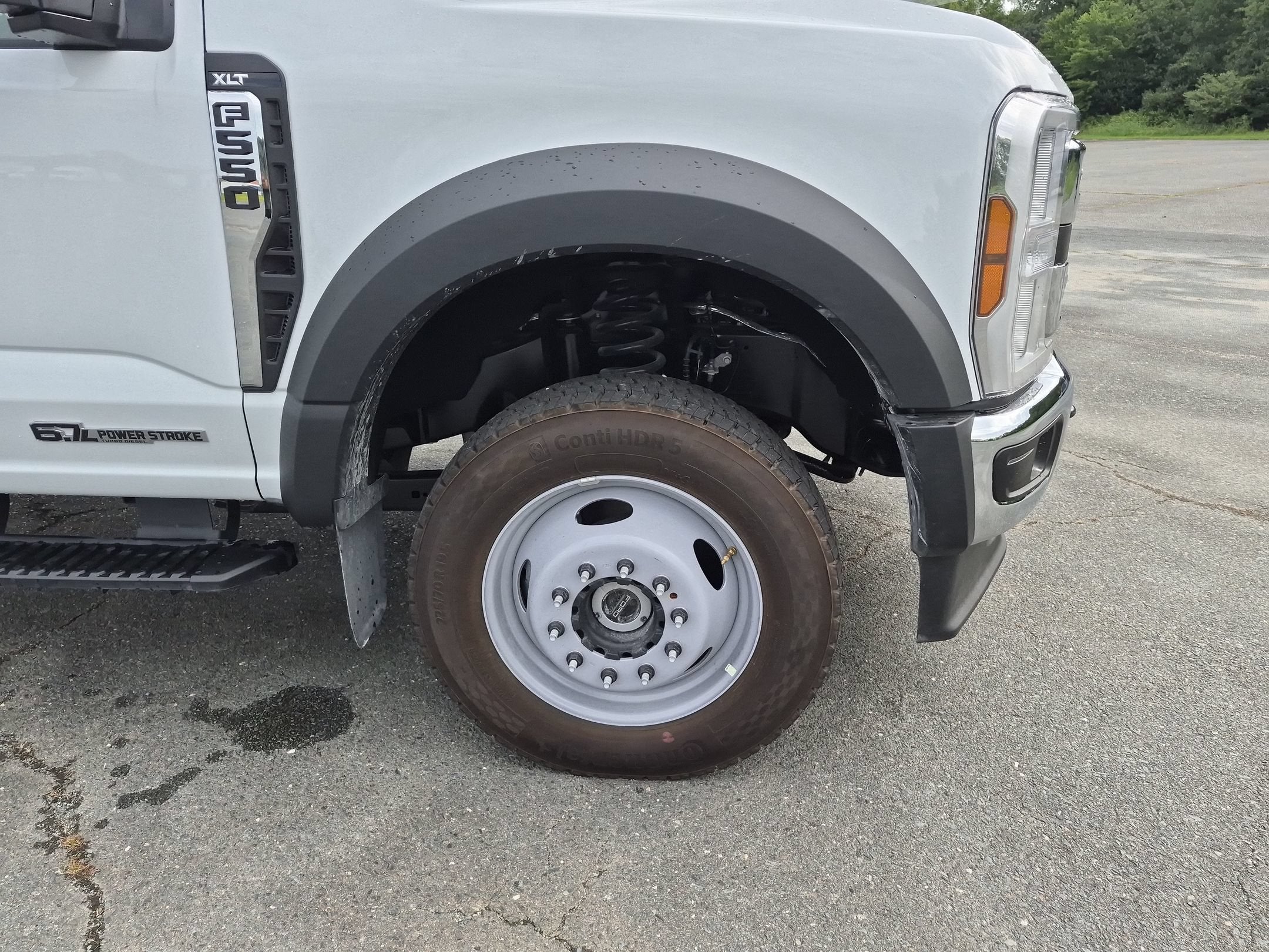 2026 Ford Super Duty F-550 DRW XLT
