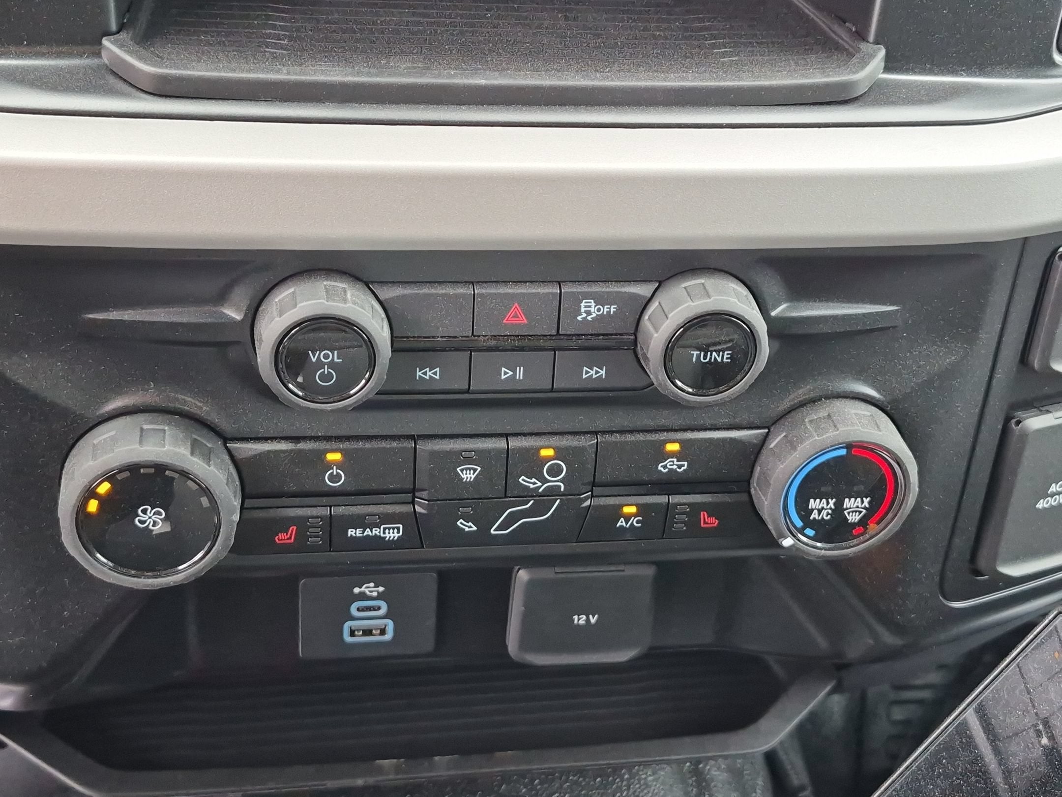 2026 Ford Super Duty F-550 DRW XLT