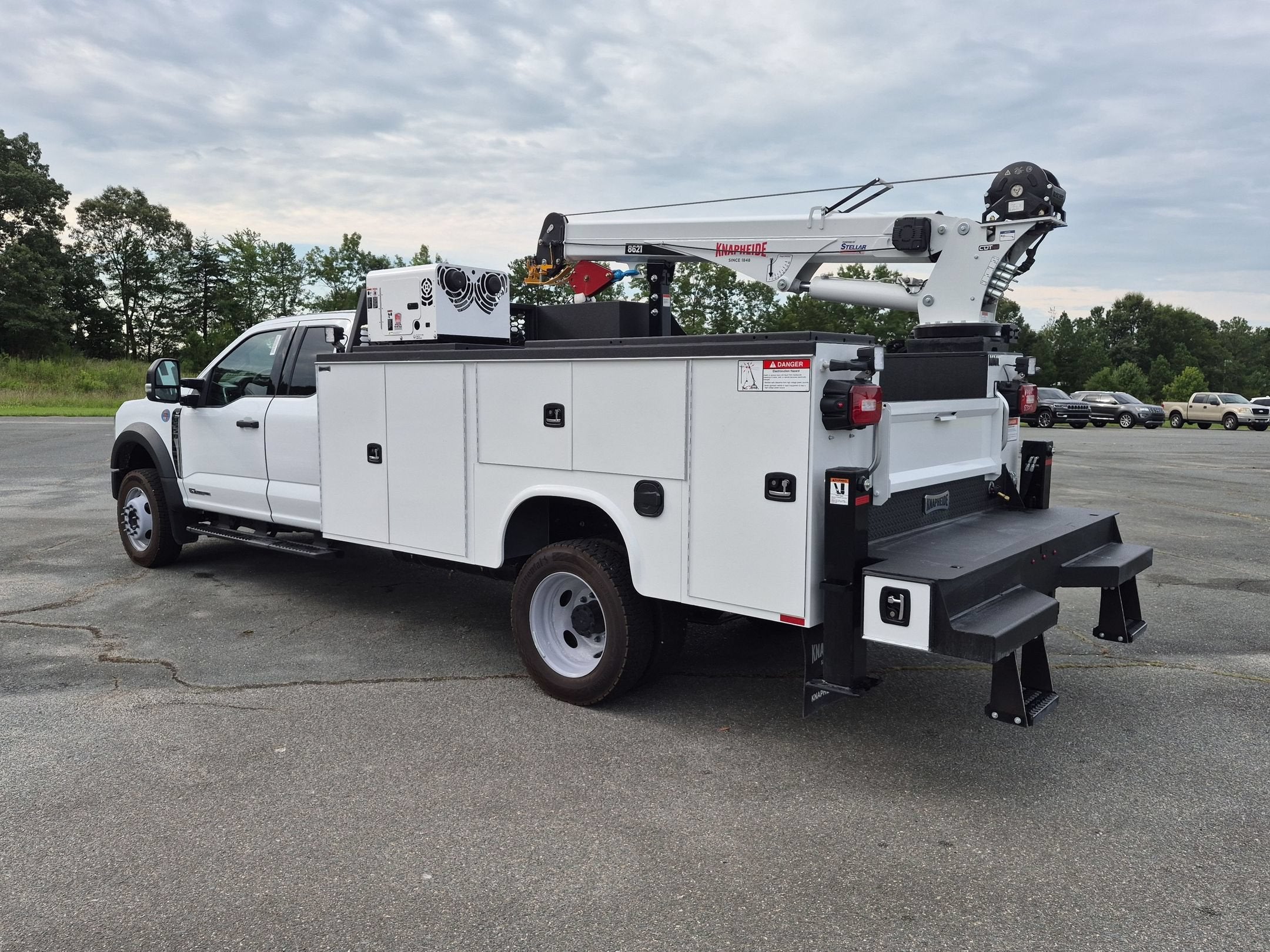 2026 Ford Super Duty F-550 DRW XLT