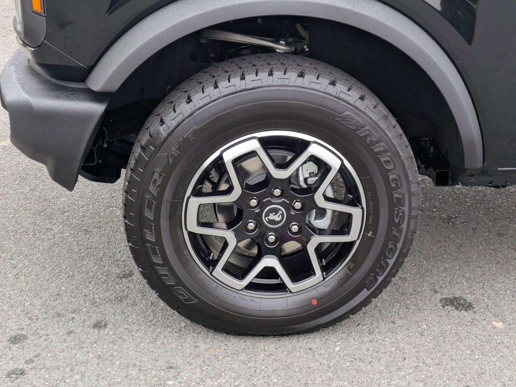 2025 Ford Bronco Base