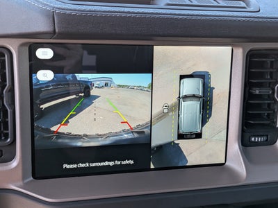 2025 Ford Bronco Outer Banks Custom Wheels / Lift