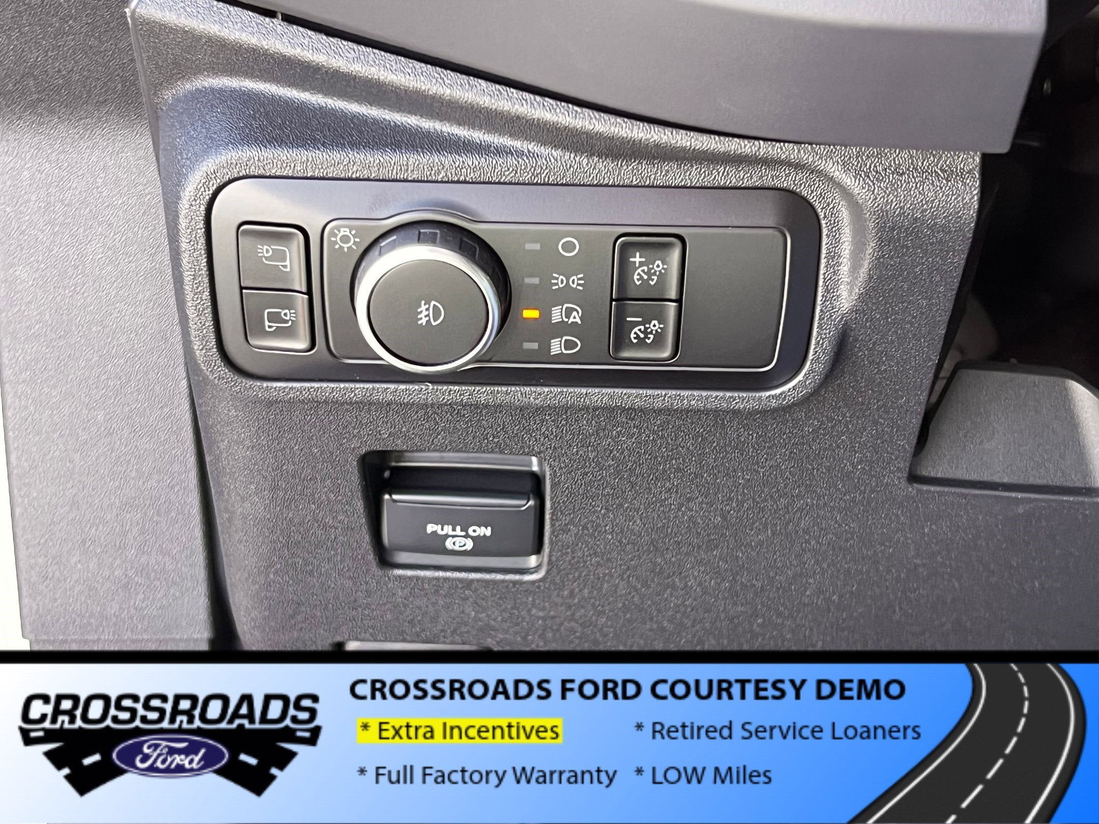 2025 Ford Bronco Outer Banks - Crossroads Courtesy Demo