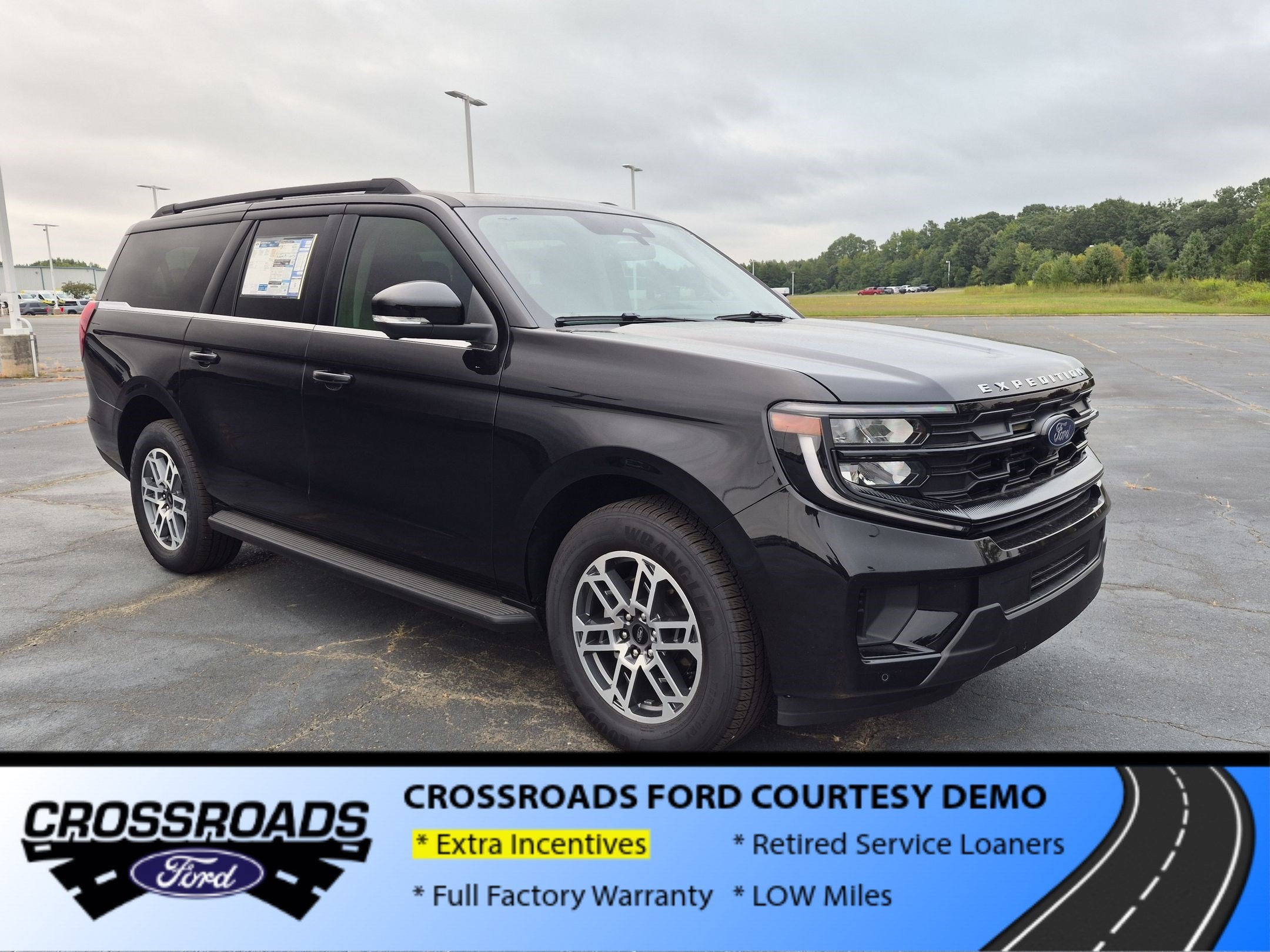 2026 Ford Expedition Max Active - Crossroads Courtesy Demo