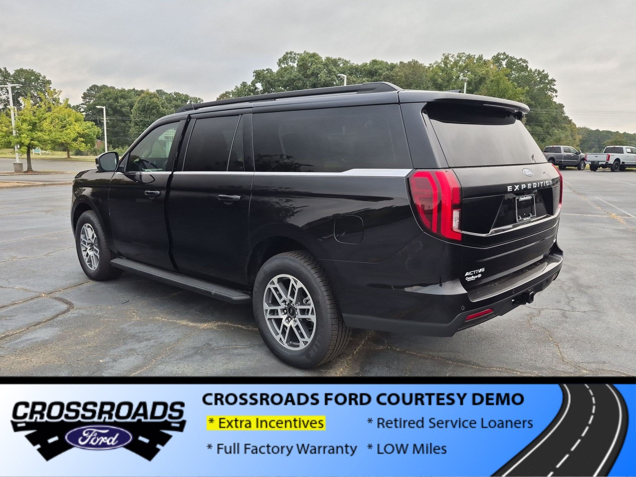 2026 Ford Expedition Max Active - Crossroads Courtesy Demo
