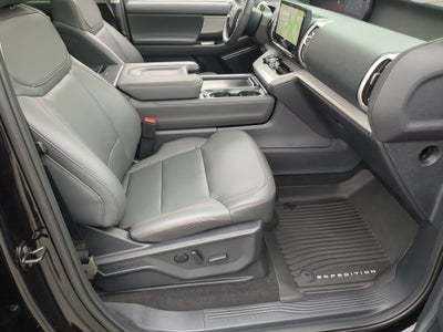 2025 Ford Expedition Max Active - Crossroads Courtesy Demo