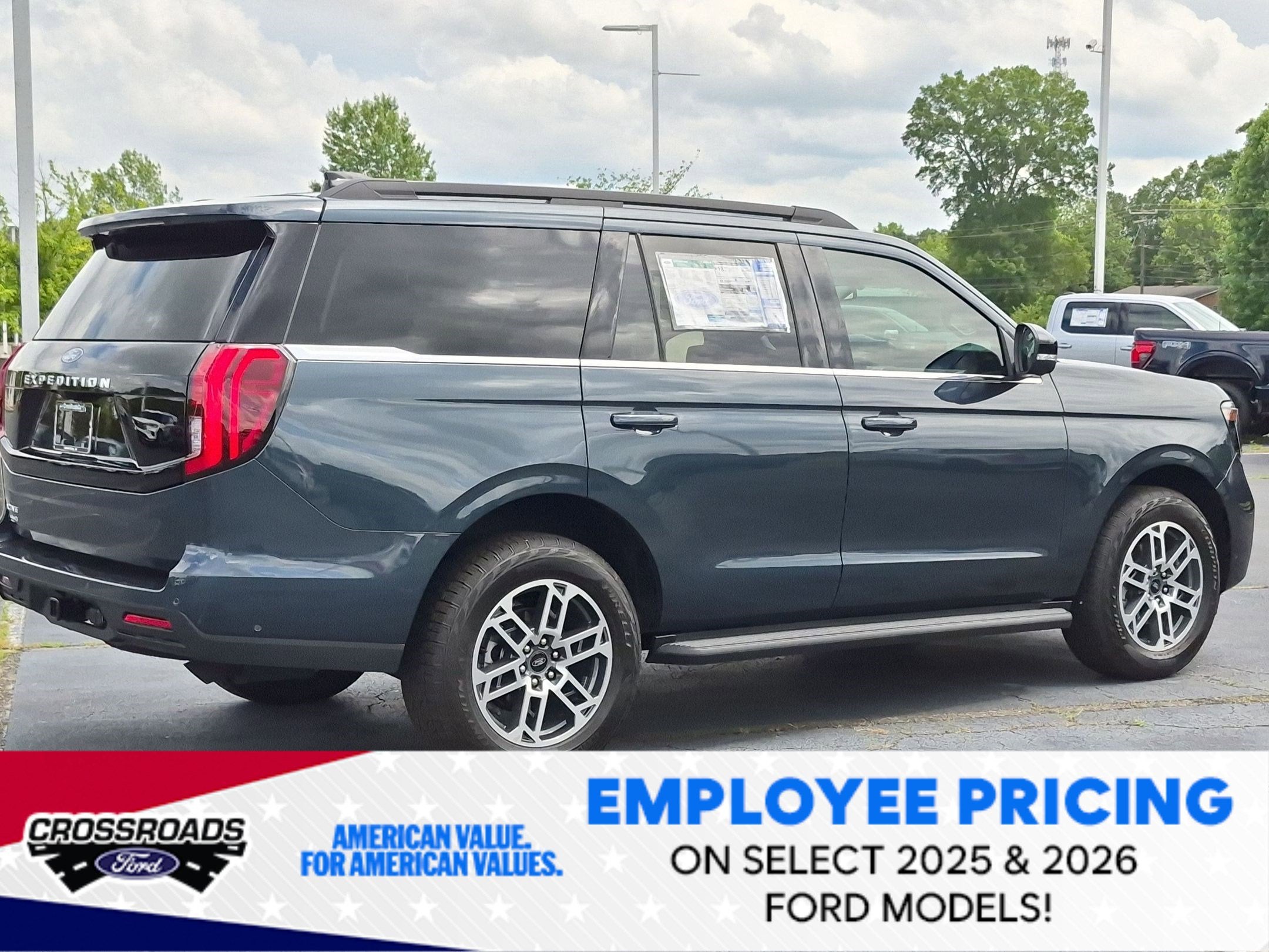 2025 Ford Expedition Active - Crossroads Courtesy Demo