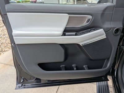2025 Ford Expedition Platinum