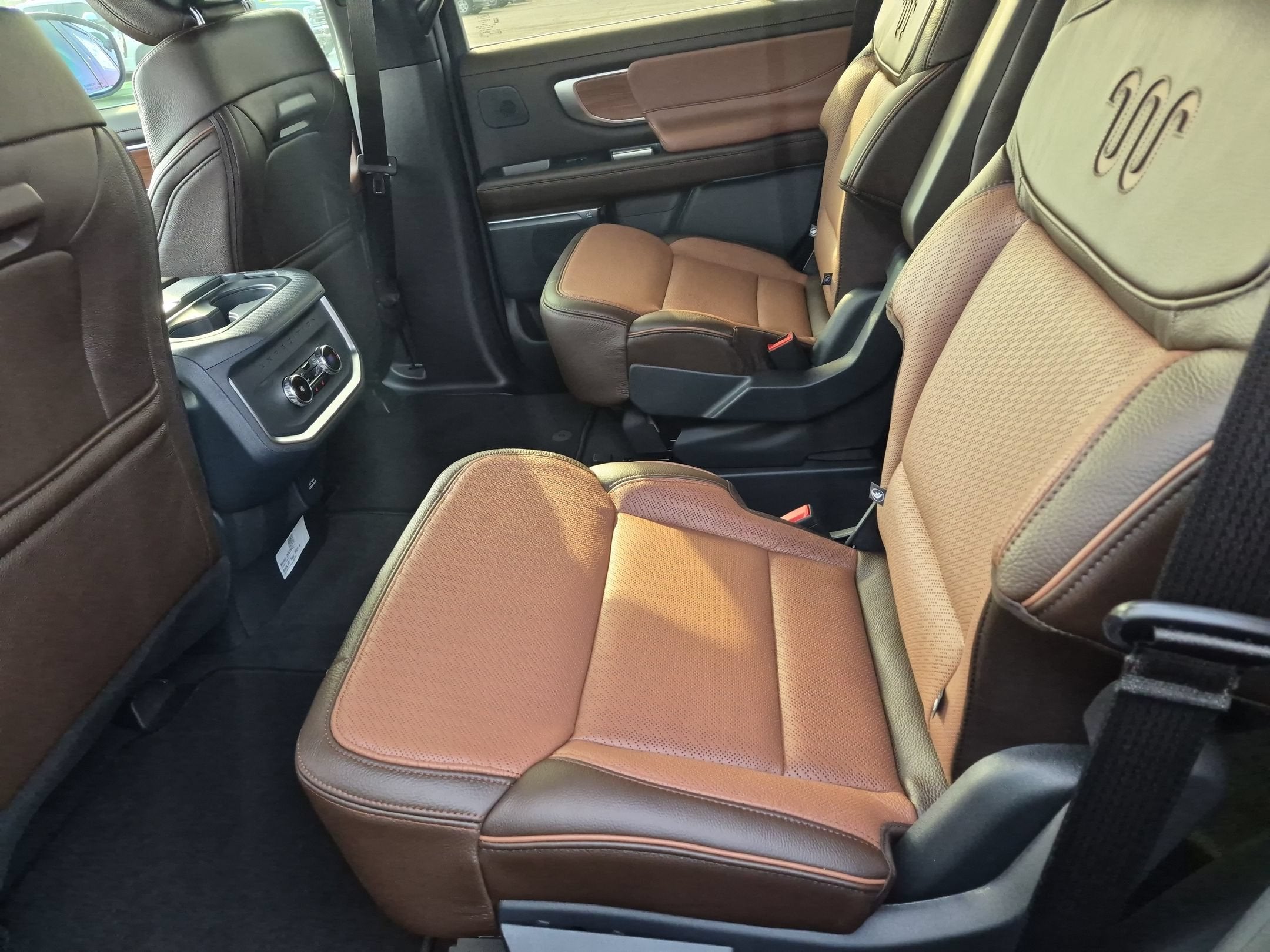 2027 Ford Expedition King Ranch