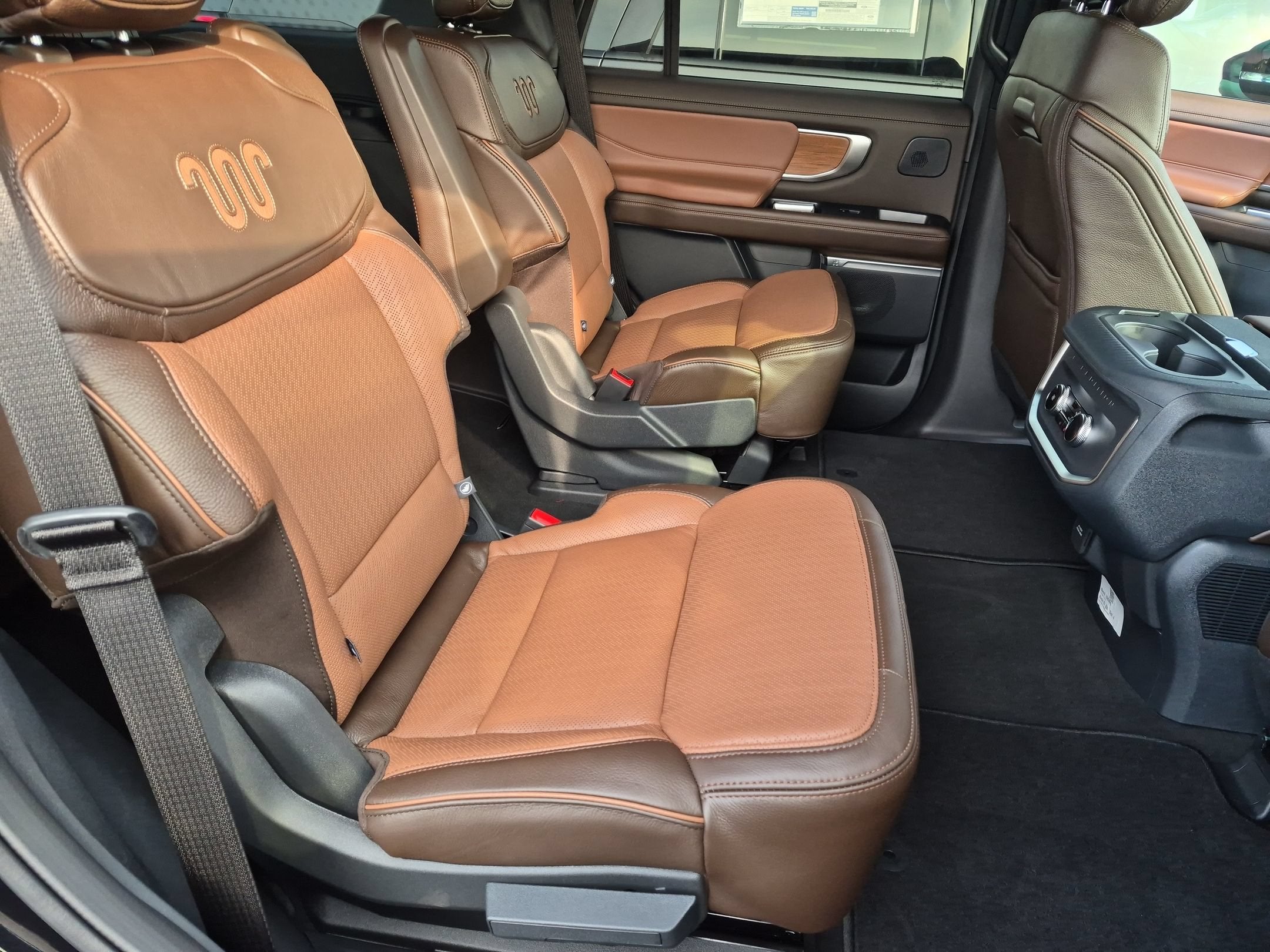 2027 Ford Expedition King Ranch
