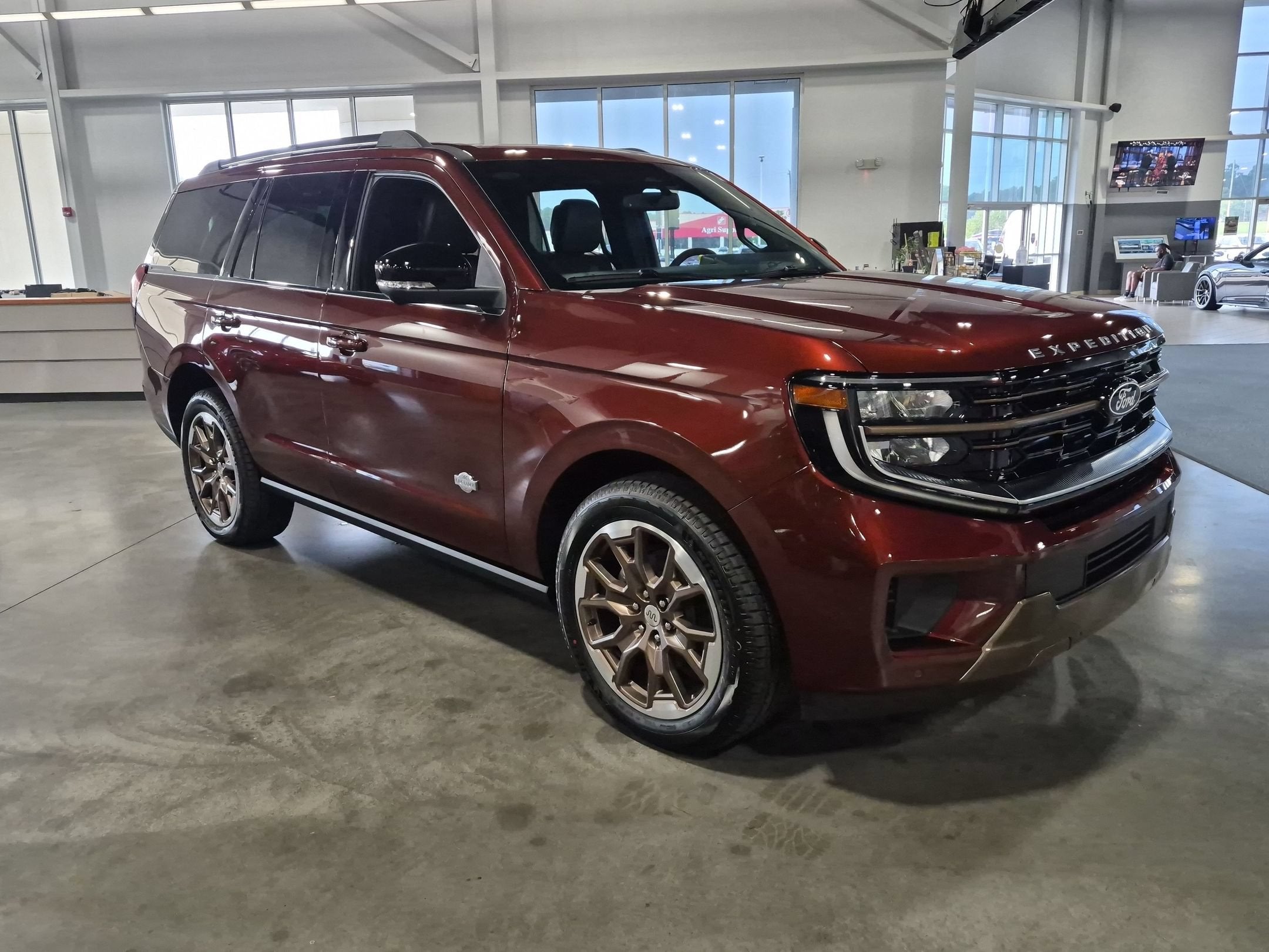2027 Ford Expedition King Ranch