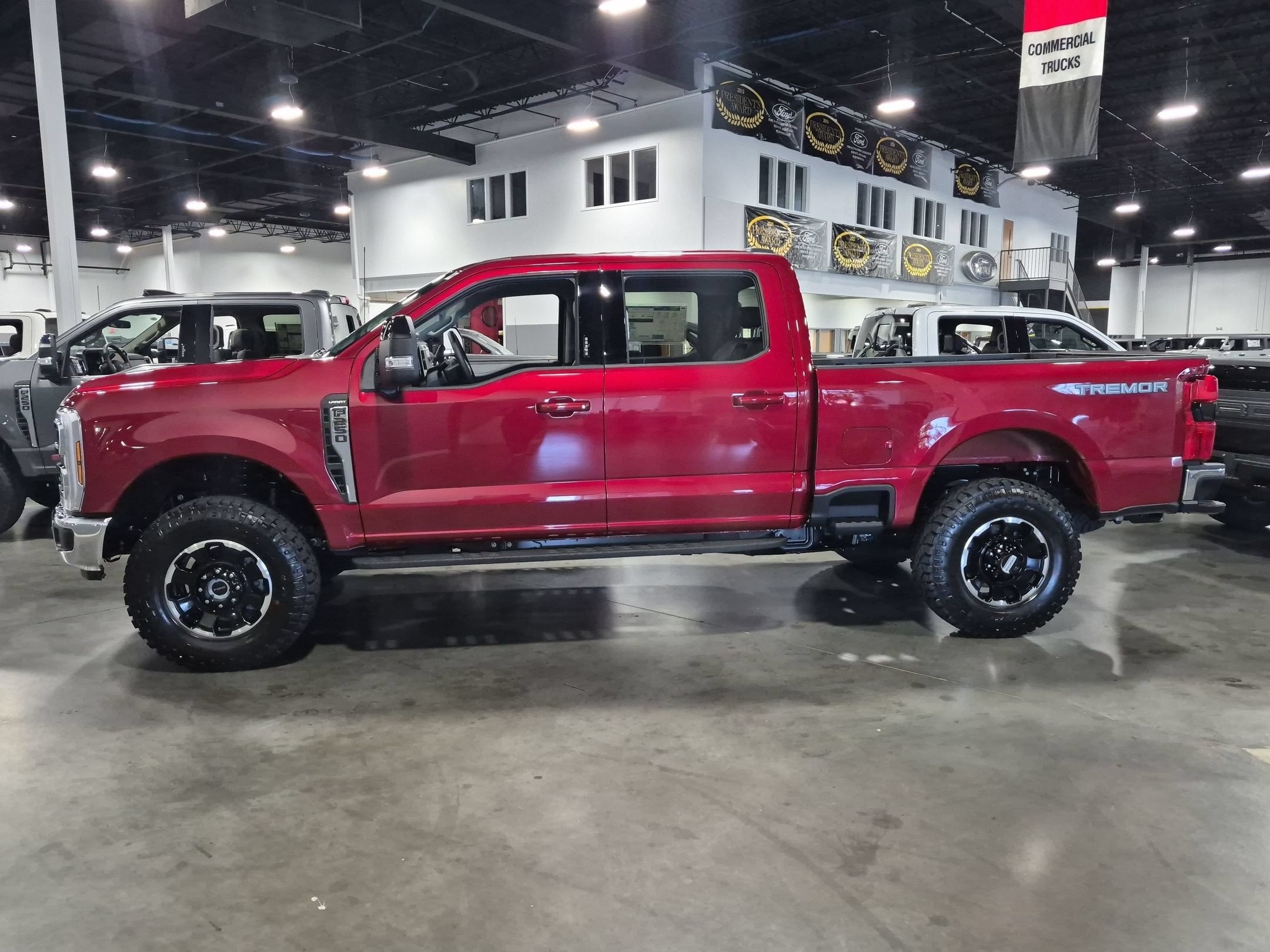 2026 Ford Super Duty F-250 SRW LARIAT