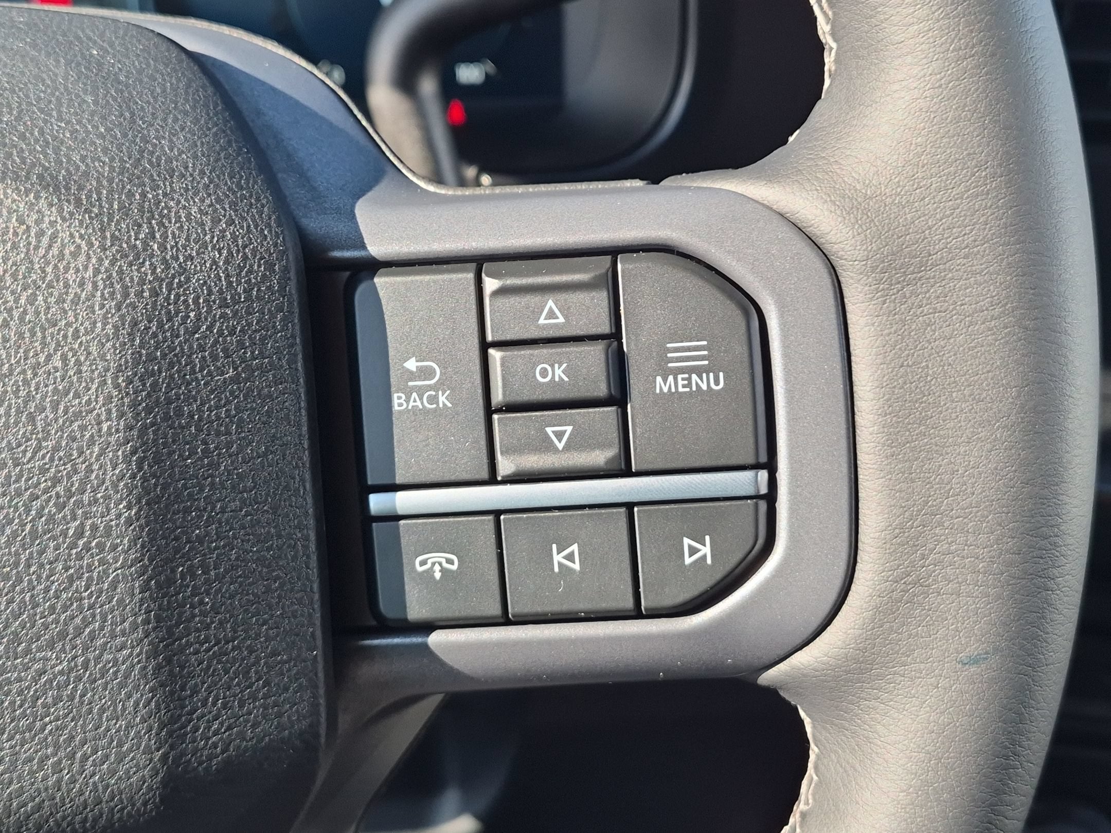 2027 Ford Super Duty F-250 SRW LARIAT